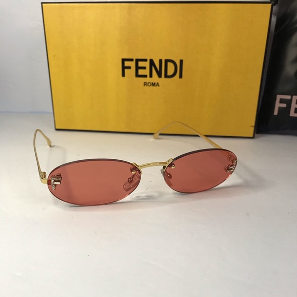 💯 - New Authentic Fendi FIRST FE 4075US 30S Oval Sunglasses - Picture 6 of 17